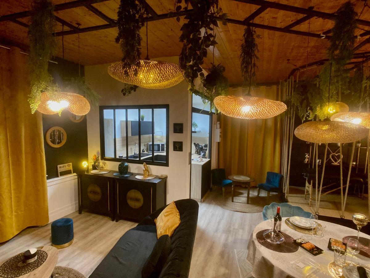 Suite Kassiopee, Romantisme, Balneo, Sauna Quimperle Bagian luar foto