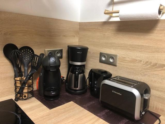 Suite Kassiopee, Romantisme, Balneo, Sauna Quimperle Bagian luar foto