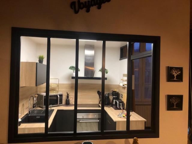 Suite Kassiopee, Romantisme, Balneo, Sauna Quimperle Bagian luar foto
